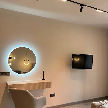 アパート Wave ヴァルナ